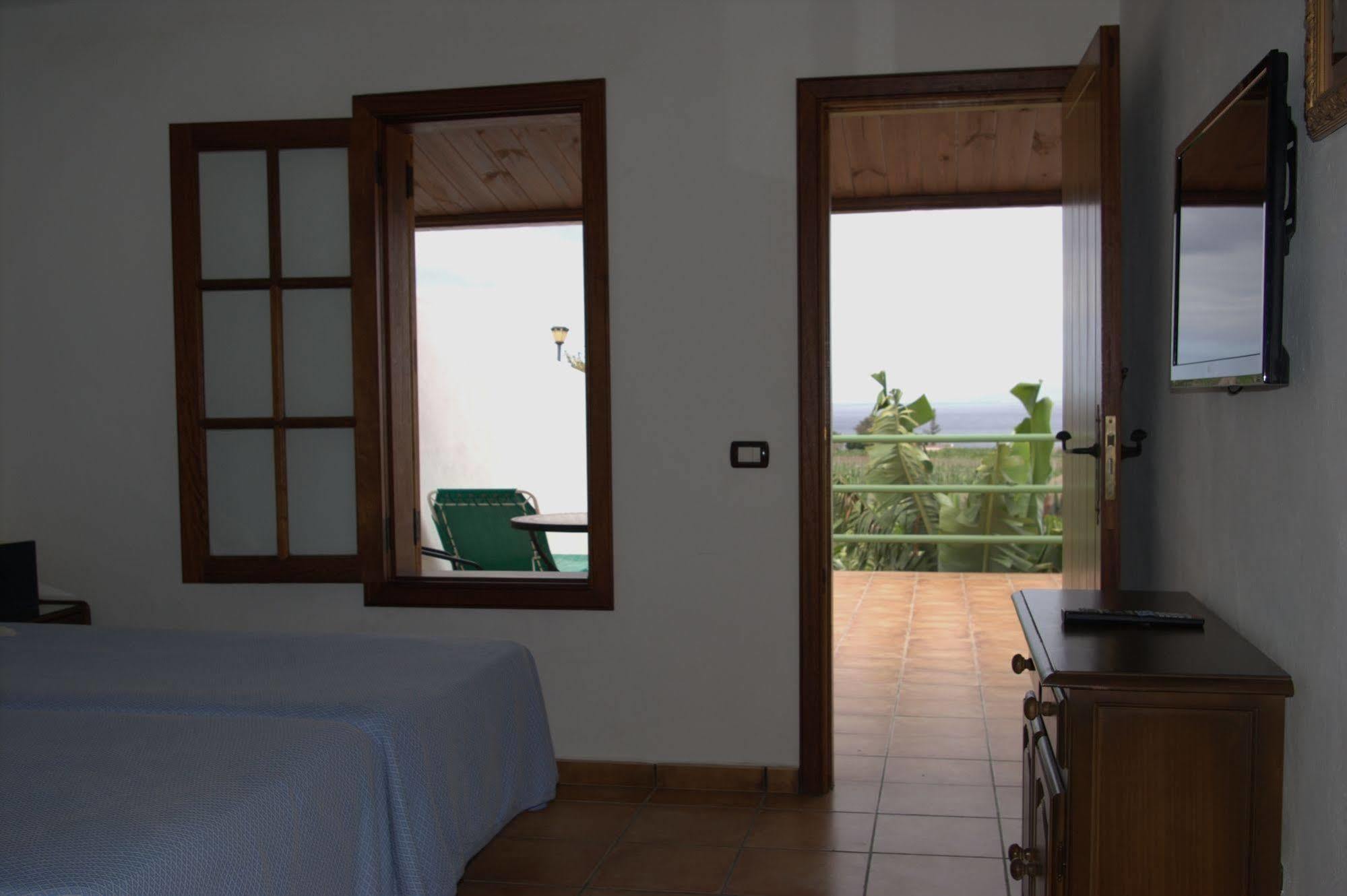 Hotel Rural El Navio - Adults Only Алькала Экстерьер фото