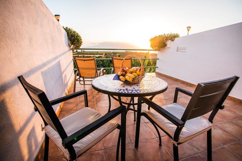Hotel Rural El Navio - Adults Only Алькала Экстерьер фото